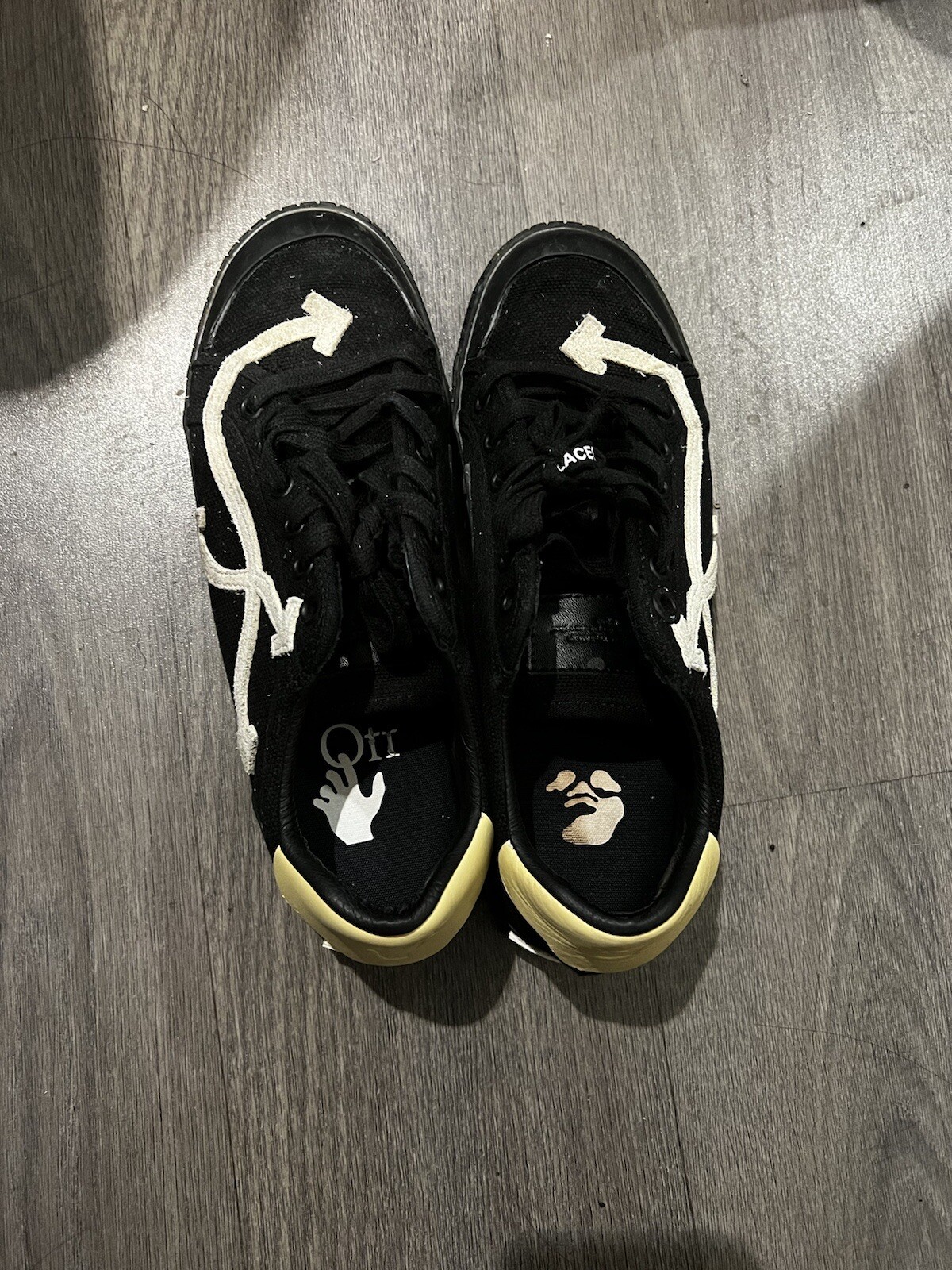 offwhite shoes - image 1