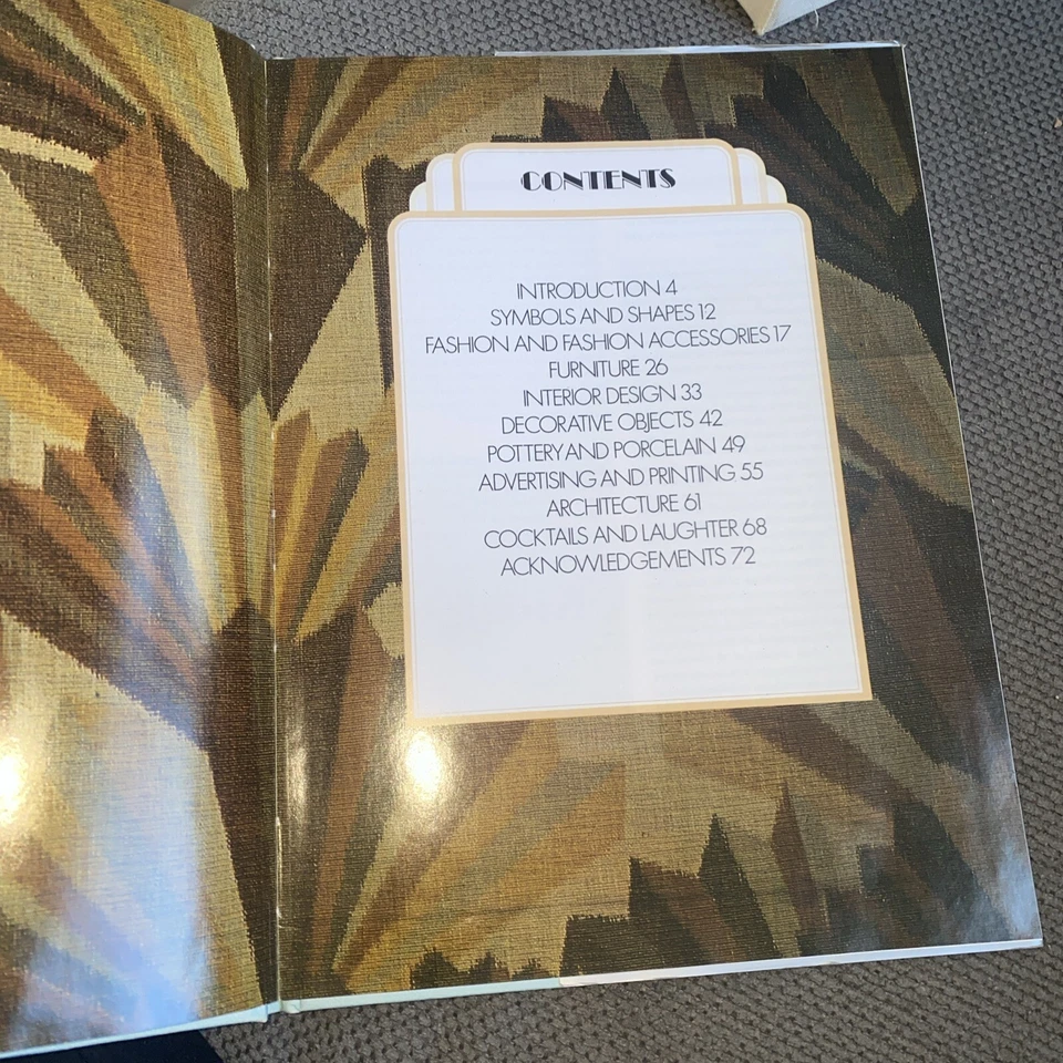 Collector's All Color Book of "Art Deco" by Dan Klein "Octopus Books" - Image 4 of 4