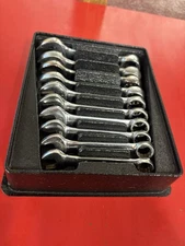 SNAP ON OXIM710 10-19MM 10PC COMBINATION WRENCH SET Midget Short Metric