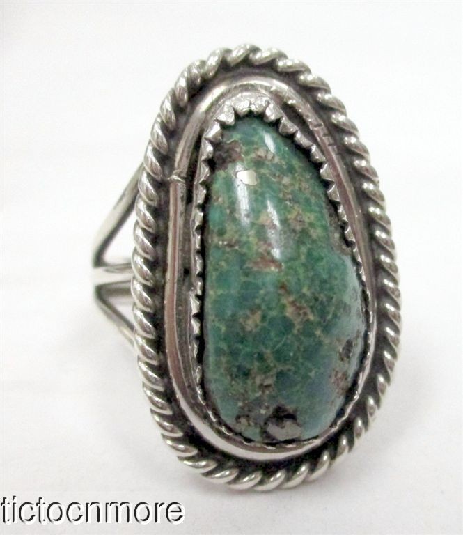 VINTAGE NAVAJO INDIAN ROPE CABLE BEZEL GREEN TURQUOISE PORTRAIT RING STERLING