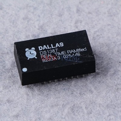 1PCS DALLAS DS1387 DIP-20 RAMified Real Time Clock 4K NEW *gi