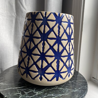 Large Ivory & Blue Ceramic Stone Planter Pot   Ty Pennington   NWOT Medium/Large