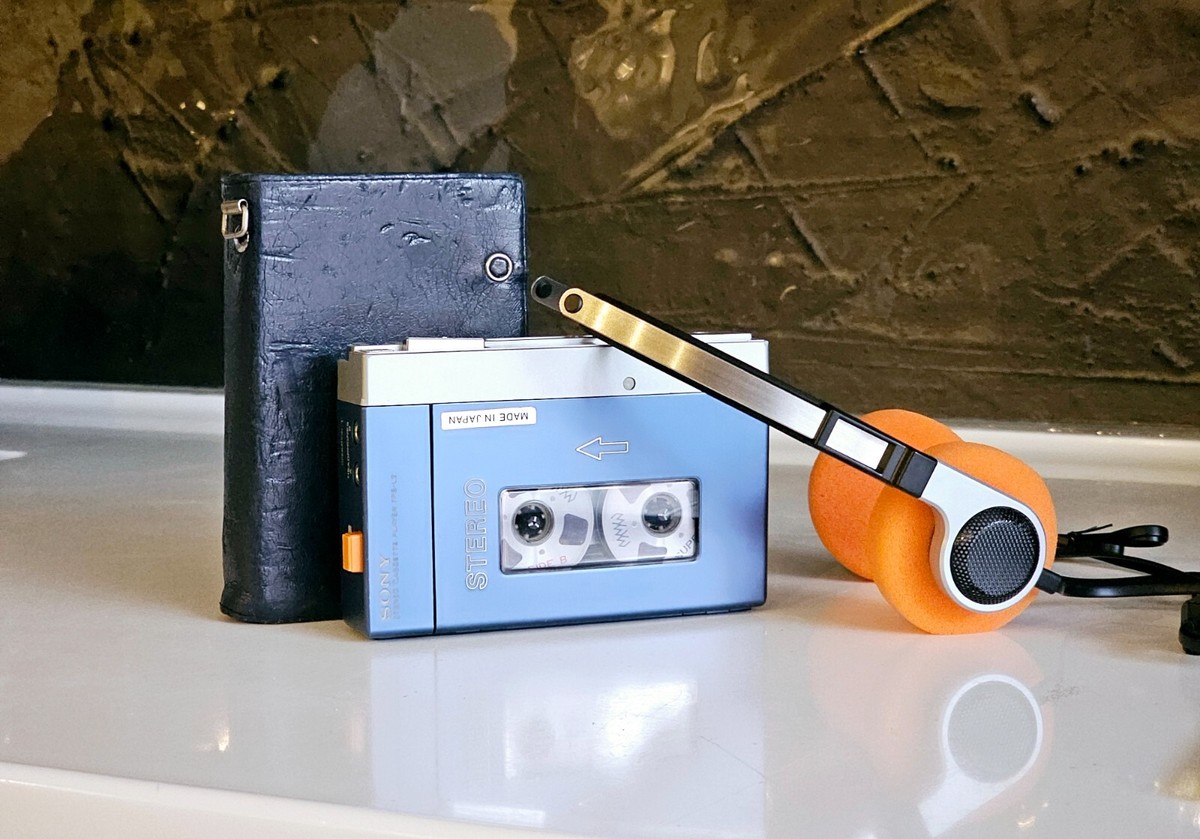 n*b様 昭和レトロ SONY WALKMAN TPS-L2 ステレオカセットプ 初代ウォークマン SONY ステレオカセットプレーヤー TPS-L2