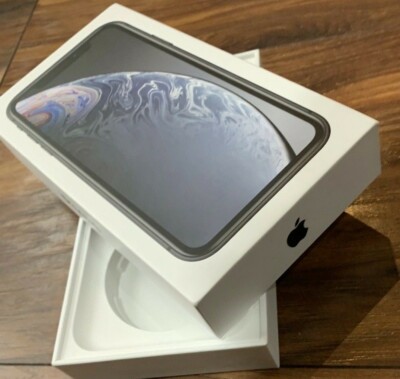 Apple iPhone XR 64gb Black Unlocked Fully Working 8201 for sale