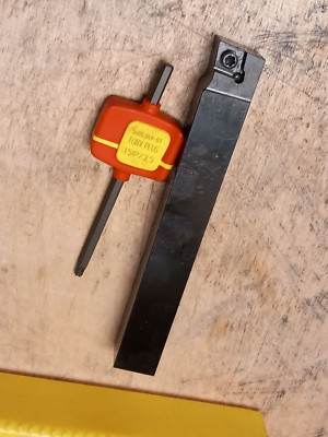 Sandvik SCLCR 1616K 09-S Schaftwerkzeug 16x16 CCMT 09T3..