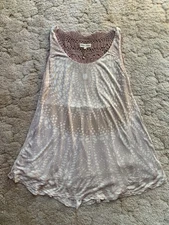 EUC LIBERTY GARDEN Beautiful satiny lined tank/blouse in soft rose/ivory Size M