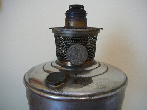 Aladdin No. 12 Nickel-Plated Kerosene / Oil Lamp for Refurbish or Parts - Picture 2 of 6