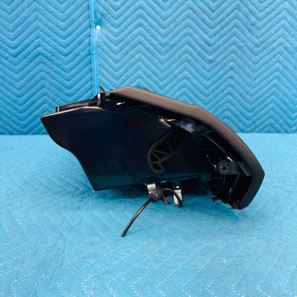 2012–2017 BMW 650i Glove Compartment OEM 51459197573 - Image 4 of 4