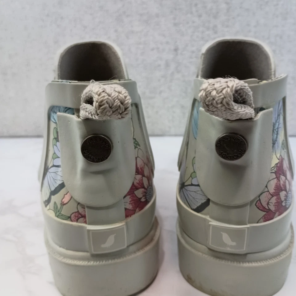 Botines de lluvia Sakroots para mujer talla 9 gris floral Foto 2 de 4
