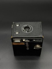Vintage Kodak SIX -20 BROWNIE JUNIOR