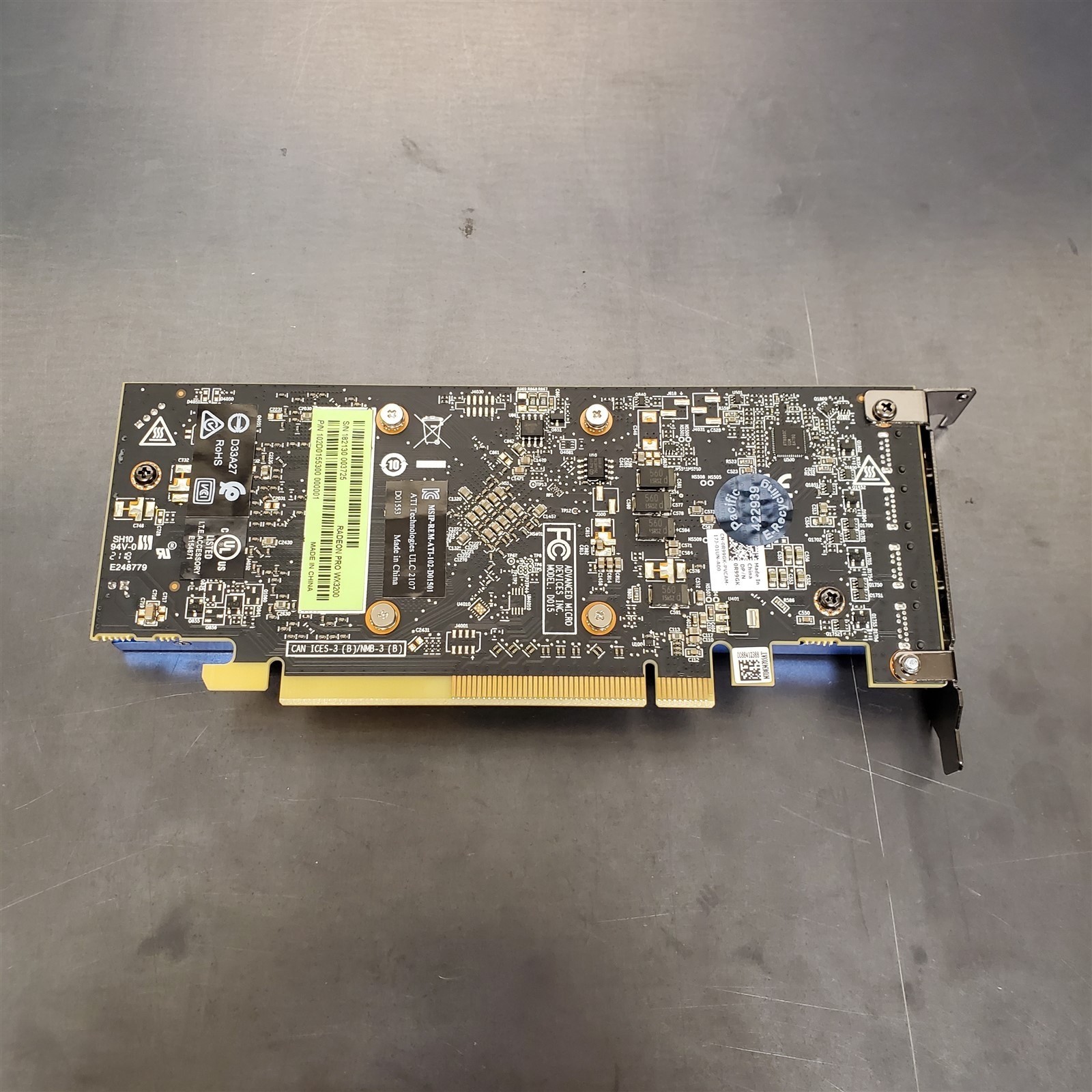 Dell AMD Radeon Pro WX 3200 4GB GDDR5 0R99GK PCI-E 4 mDP Low Profile ...