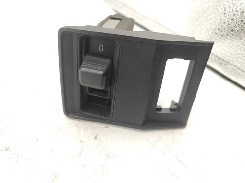 BMW 525i E34 1990 Nebelscheinwerfer Knopf Schalter 1389094 61311389094 8110498