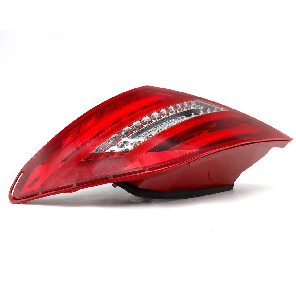 Left LED Tail Light For Mercedes-Benz 2011-2014 W204 C-Class C250 C300 C350 C63 - Изображение 4 из 4