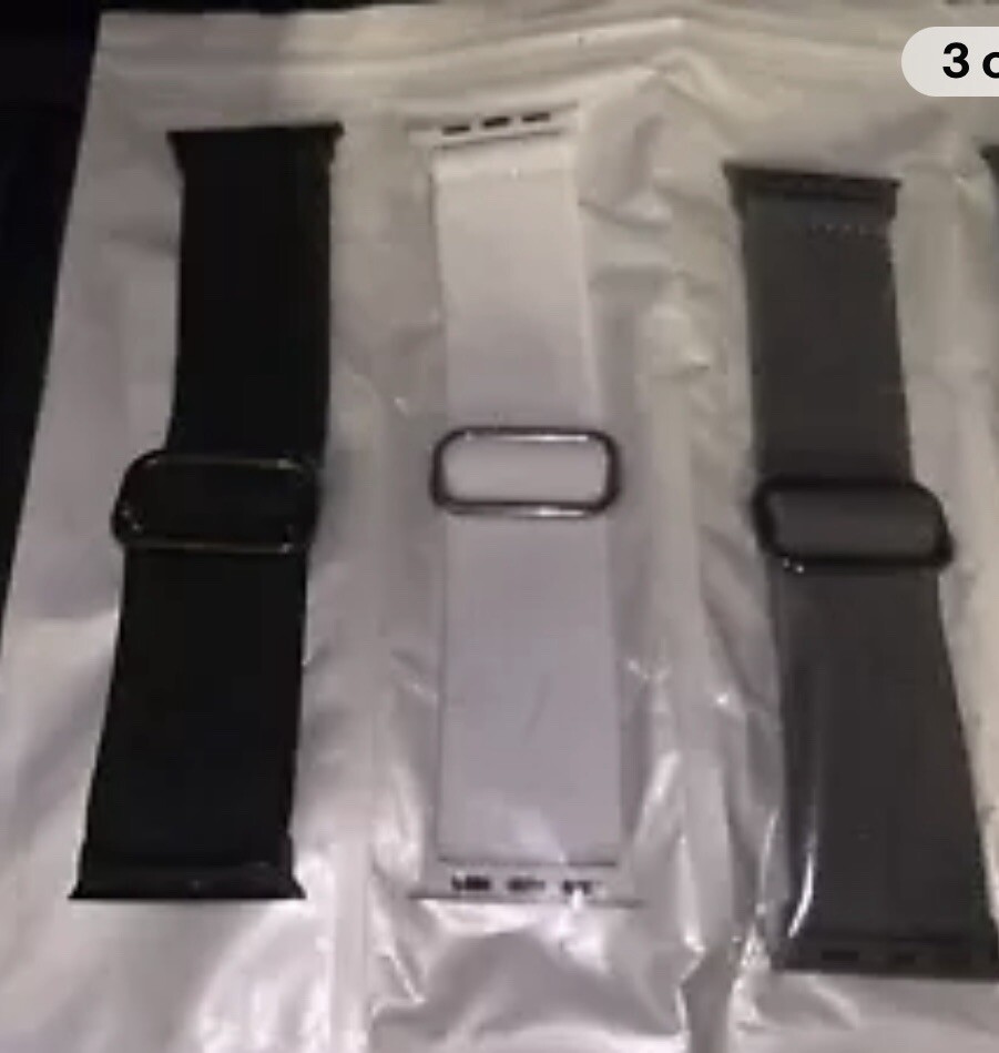 Apple Watch LotBands & Charger StandFree Shipping! Falak Tayyeb