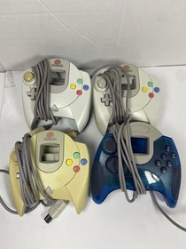 4 Untested Sega Dreamcast Controllers - Blemished/Yellowed 3 OEM 1 MAD CATZ