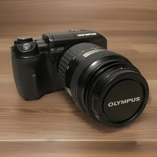 Olympus EVOLT E-300 8MP Digital SLR Camera w/ 14-45mm lens