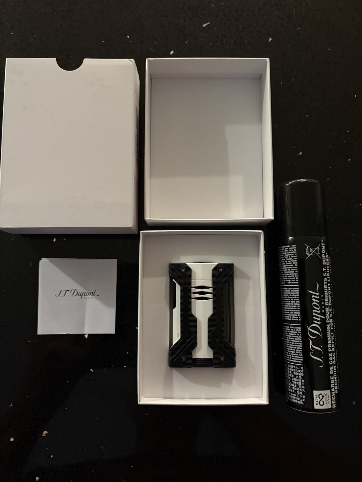 S.T. Dupont Dual XXtreme, Defi Extreme White & Black Lighter, 21603 (021603) NIB