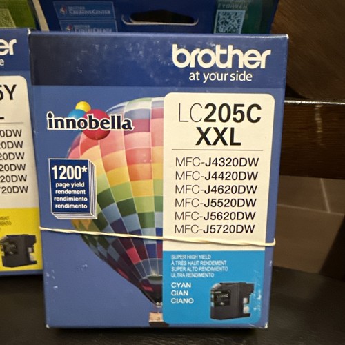 3PK GENUINE Brother (2) LC205C, (1) LC205Y Color Ink 2018 & 2019 - 第 3/7 張圖片