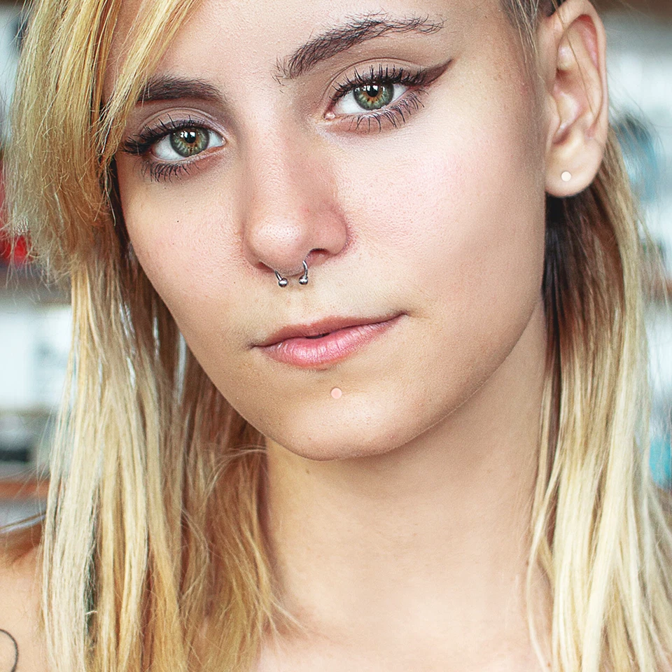 40Pcs Flat Push Top Labret Monroe Ring Silicone Lip Studs Earrings Retainer 16G - Image 4 of 4