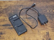 Powerextra Dual Battery Charger with USB LCD Display for Sony F550/750/970 FM50