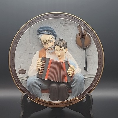 Vintage Norman Rockwell 3D Plate ''The MUSIC MAKER'' 8'' COA Original Box Limited