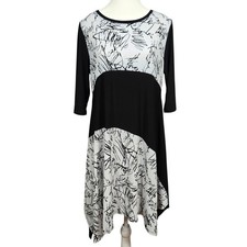 Chalet et Ceci Black White Dress Size S Abstract Asymmetrical Artsy Lagenlook