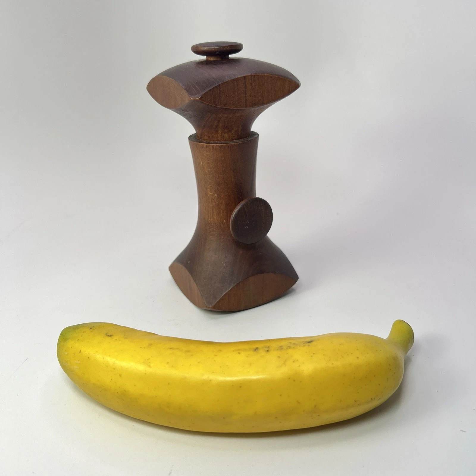 LAUFFER DAN DROZ DESIGNS 75 PEPPER MILL GRINDER MID CENTURY RETRO WOOD SHAKERMIL