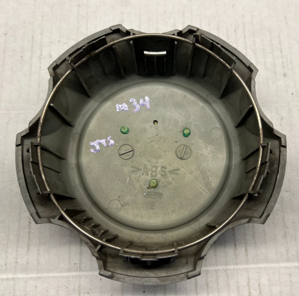 1 (ONE) OEM WHEEL CENTER CAP 98-02 TOYOTA LAND CRUISER 16" WHEEL - Image 4 of 4