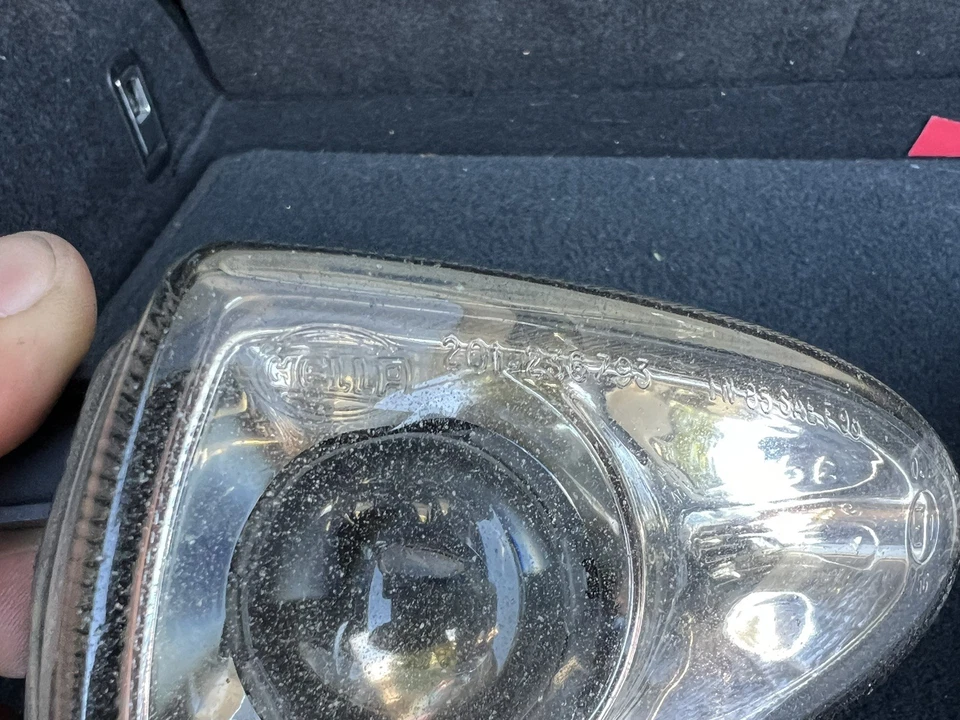 Luz antiniebla izquierda lado conductor Jaguar 2000-2004 S-Type 2004-2007 XJ8 XJR fabricante de equipos originales Foto 4 de 4