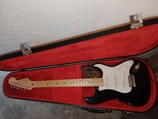 chitarra elettrica squier Fender  usata Made In Japan Anni 90