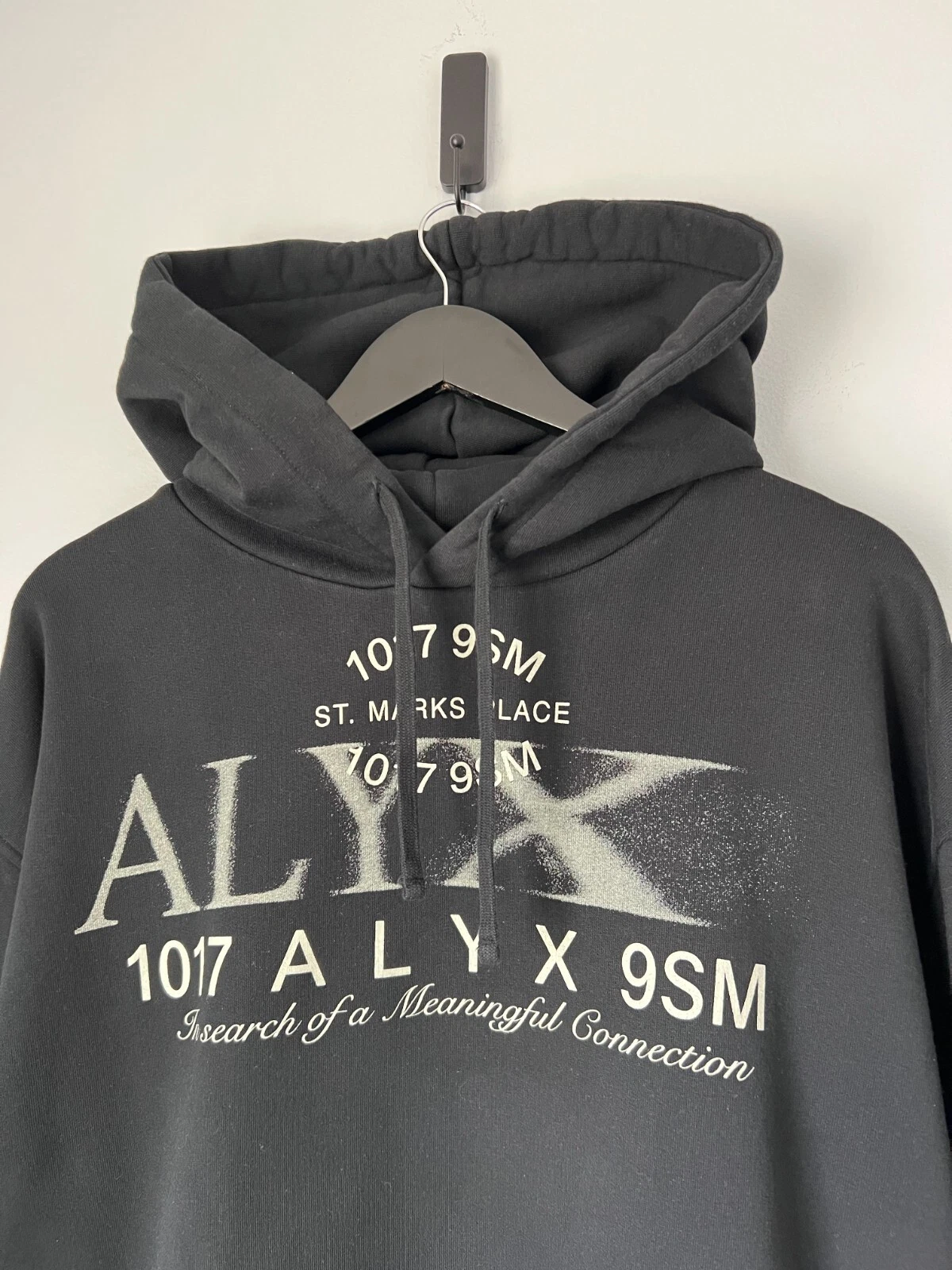 Felpa con cappuccio 1017 Alyx 9SM stampa logo trattato Taglia Large Nera Made in Italy