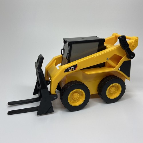 caterpillar toy forklift
