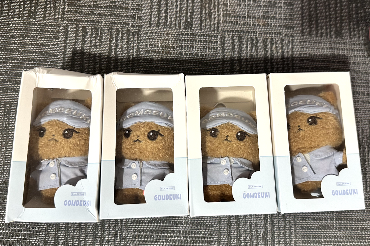 BLACKPINK JENNIE Plush Doll Gomdeuki Seoul Concert Merch