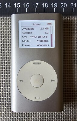 Apple iPod mini A1051 4gb MP3 Player - 1st Generation - Silver