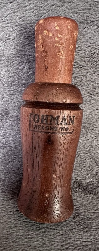 Vintage LOHMAN 4” Wooden Duck Call-NEOSHO, MO-Sounds Great!