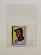 Bennie Daniels Washington Senators 1962 Topps Baseball Stamp