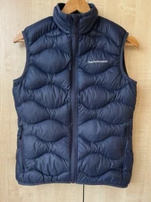 peak performance Helium Down Vest Women’s Size S Excellent Condition 