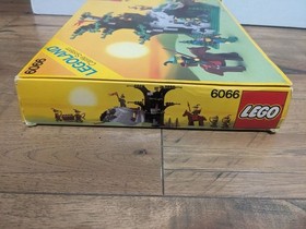 LEGO Vintage 1987 Forestmen Castle Camouflaged Outpost 6066 100% complete + box