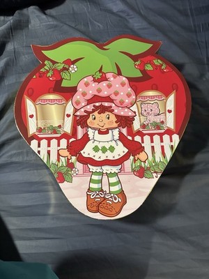 Glamlite Strawberry Shortcake PR Box Only Limited Edition Preowned Only