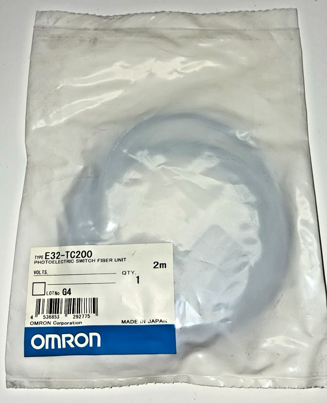 NEW Omron E32-TC200 Fiber Optic Sensor Unit M4 Thru-beam 2m Cable E32TC200