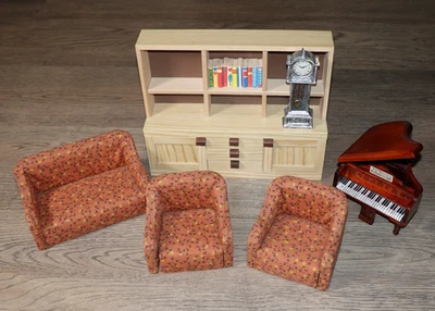 M7 Möbel f. Puppenhaus Bodo Hennig Wohnzimmer Sofa Sessel Schrank Flügel Bücher - Bild 1 von 4