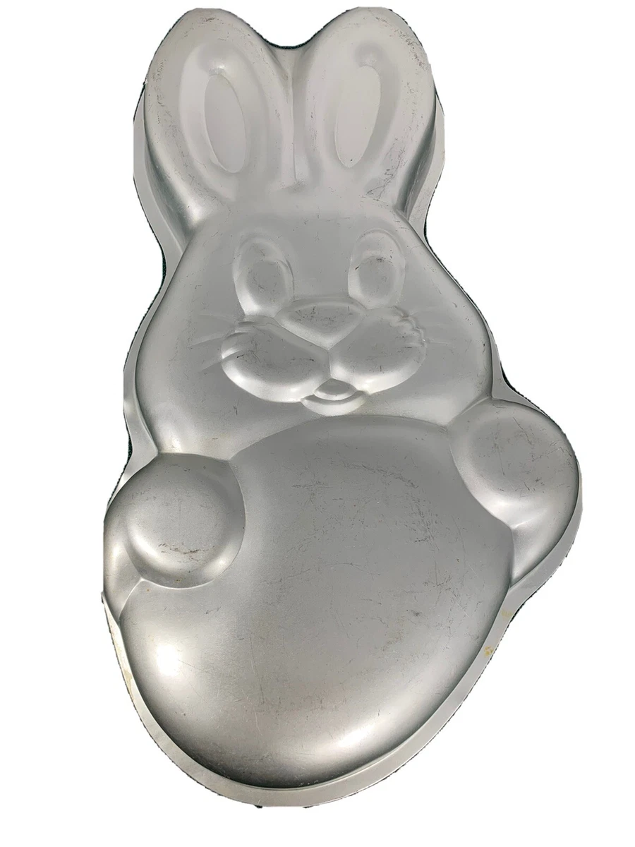 Wilton Easter Bunny Cakes