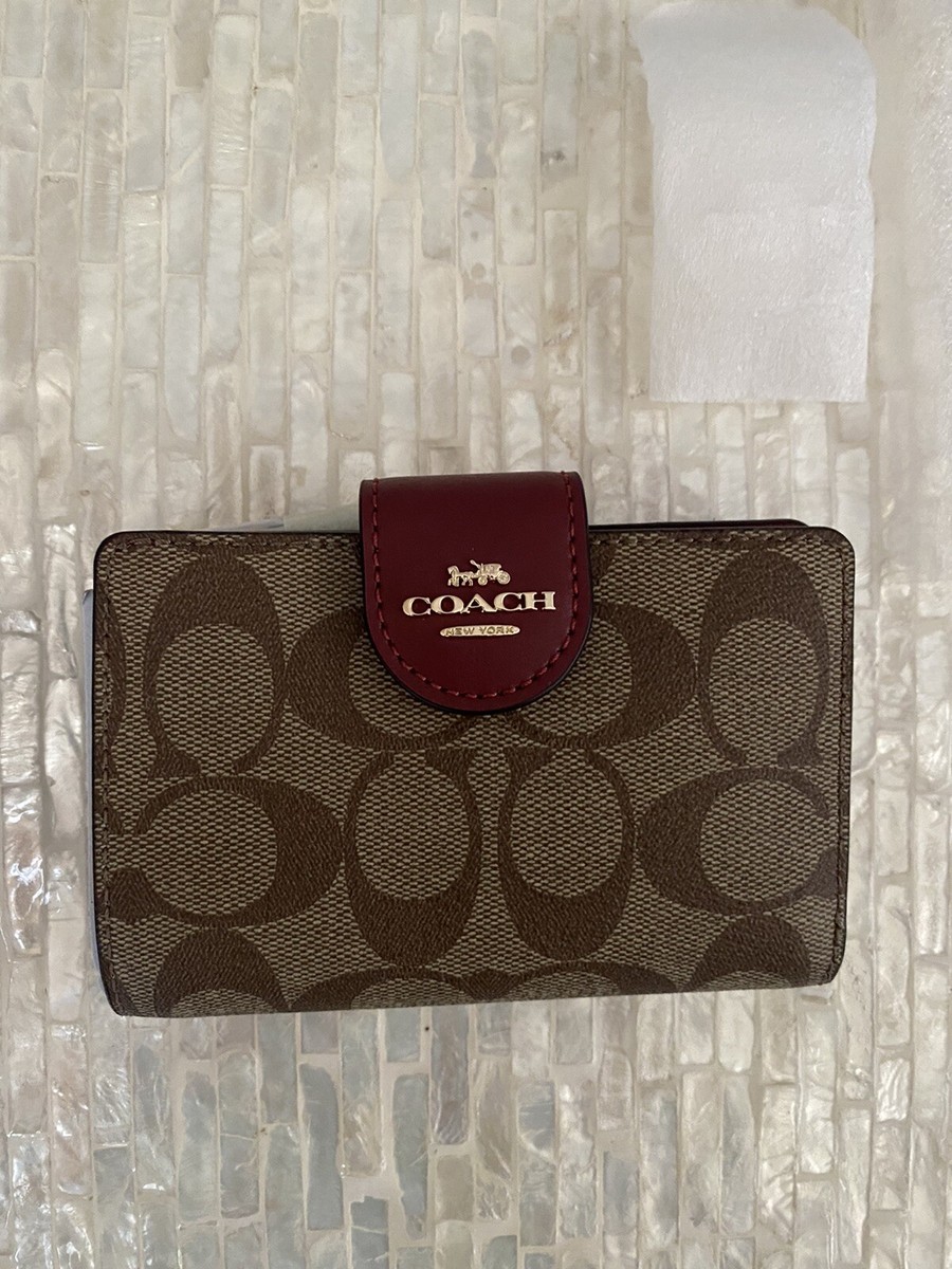 ☆セール☆Coach(コーチ) シグネチャー MEDIUM WALLET C0082 ☆セール☆Coach(コーチ) シグネチャー MEDIUM WALLET C0082