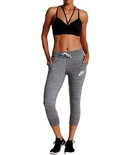 Nike Women's Gym Vintage Capri SweatpantsGray Size Medium