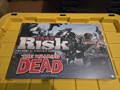 Risk The Walking Dead Survival Edition Board Game - New - Still Shrinkwrapped