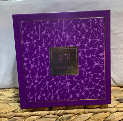 Mugler Alien Fragrance Gift Set Body Lotion 30 mL / 1.0 fl oz
