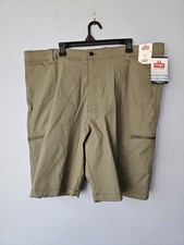 NWT NEW Wrangler Men All Terrain Olive Cargo Shorts Zip Pocket Outdoor Trail 44