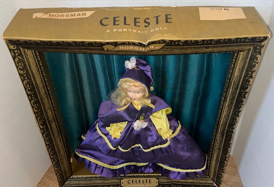 Vintage 1960 CELESTE Retrato Púrpura Vestido Muñeca Caballero ~ Caja Marco Original NRFB Foto 4 de 4