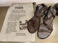 CYDWOQ Minimal vintage slingback sandals 8.5 EU 38.5 brown leather USA EUC