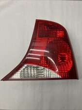 2000-2001 Ford Focus Sedan Right Passenger Side Tail Light Ys4x-13404-lc Oem 2000-2001 Ford Focus Sedan Right Passenger Side Tail Light Ys4x-13404-lc Oem